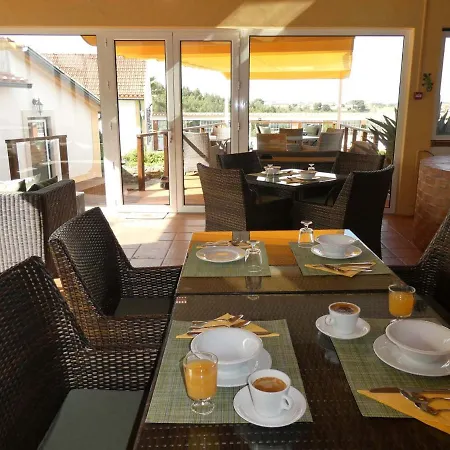 Bed & Breakfast Vida-vi, And Carvalhal Bemfeito