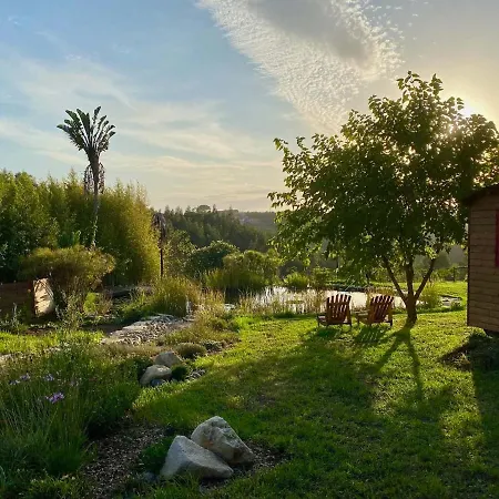 Vida-vi, And Couette-café 4*